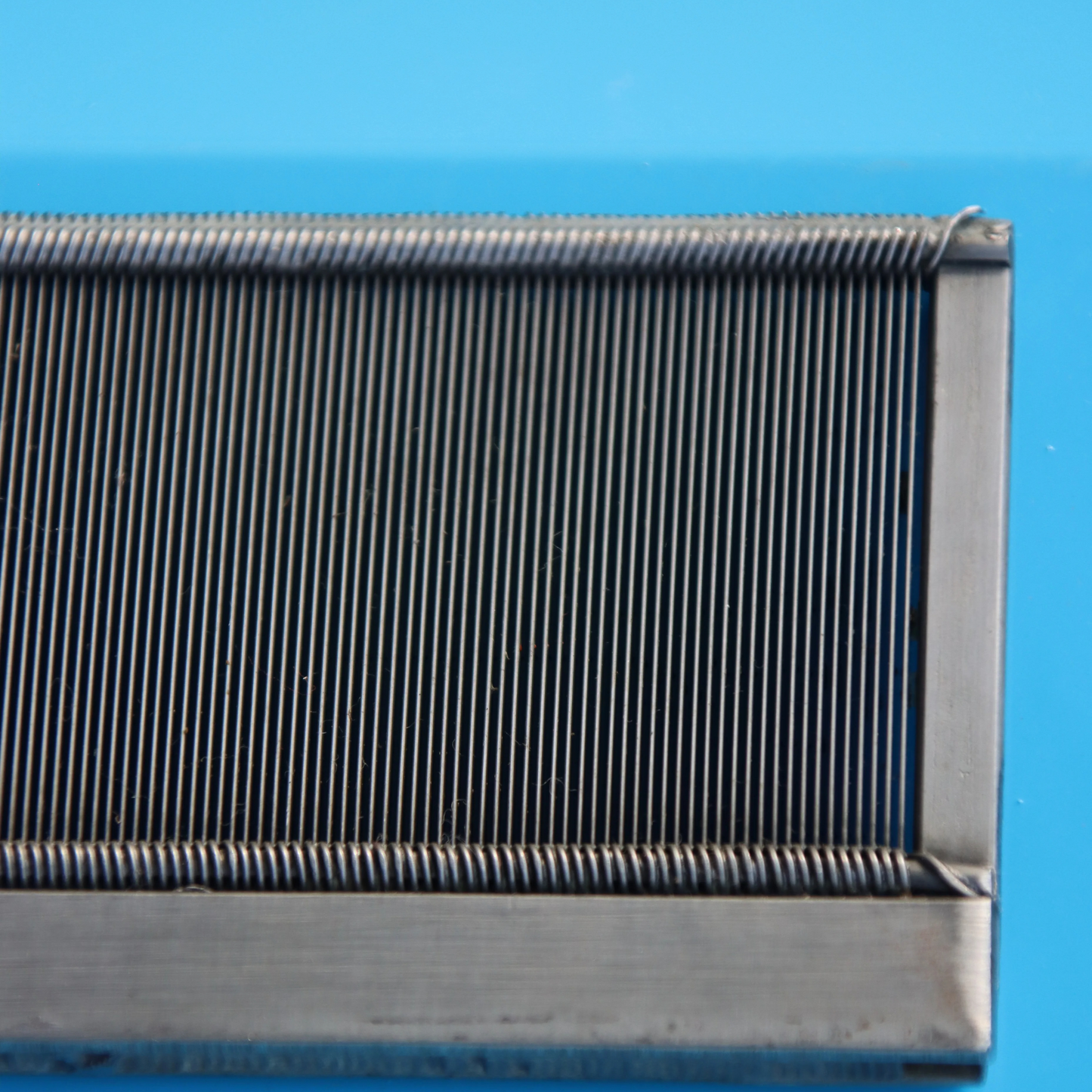 01.6) Stainless Reeds